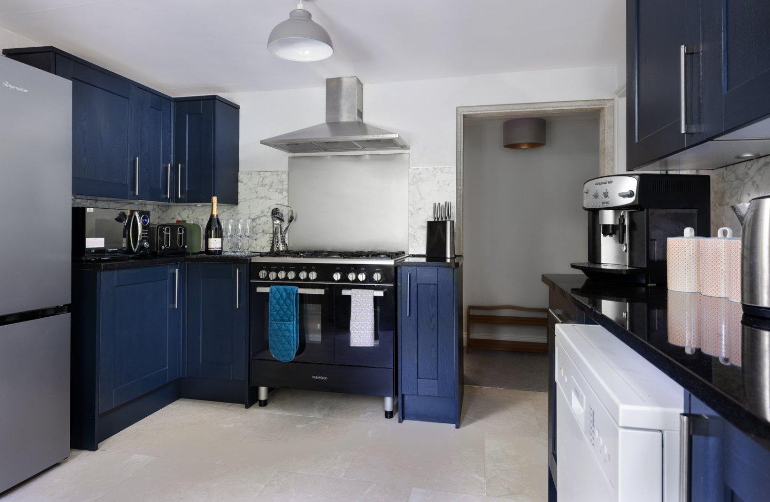 The Old School Rooms Beautiful Georgian Apartment, Sleeps 12 With Wifi And Parking, Near Bath Box  المظهر الخارجي الصورة
