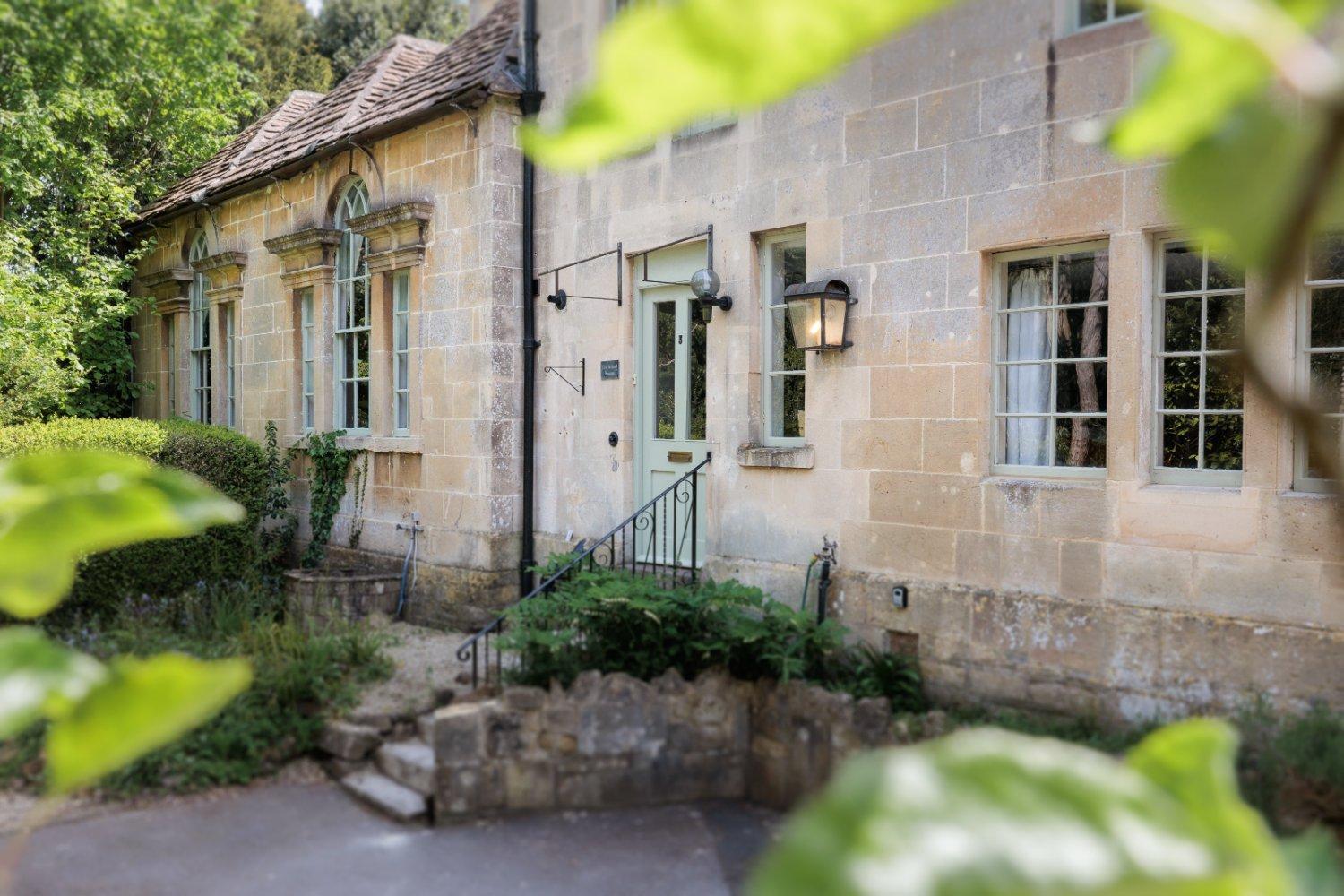 The Old School Rooms Beautiful Georgian Apartment, Sleeps 12 With Wifi And Parking, Near Bath Box  المظهر الخارجي الصورة